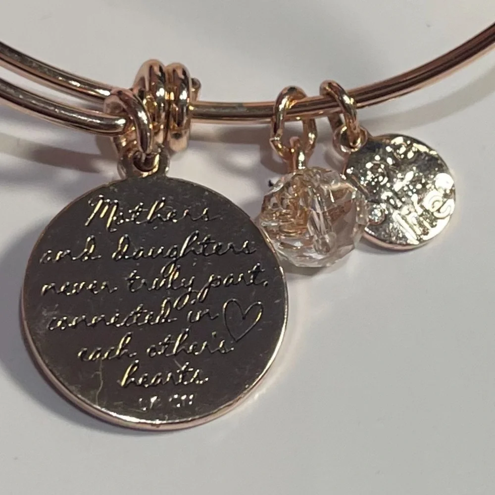 NWT Rosegold Tone Mother/Daughter Bracelet